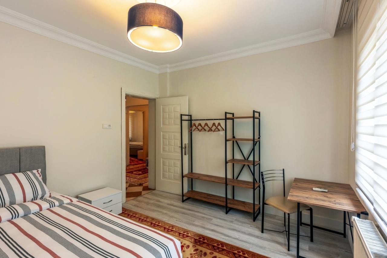 Apartment In The Center Of Taksim And Galataport 3 Bedrooms And 1 Living In